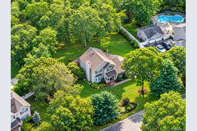 8 Sommerset Drive, Yaphank, NY 11980 - Photo 6