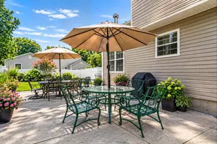 8 Sommerset Dr, Yaphank, NY 11980 - Photo 38