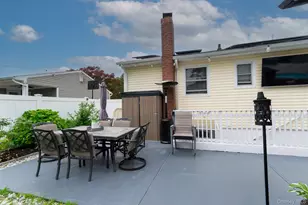1993 Lincoln Ave, Holbrook, NY 11741 - Photo 26