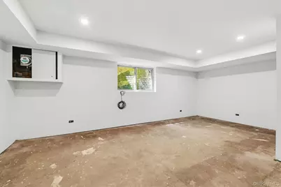 36 Maryton Road, White Plains, NY 10603 - Photo 24