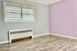 204 Bayside Ave, Oceanside, NY 11572 - Photo 36