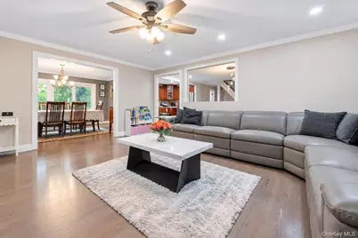 15 Hillcrest Avenue, Port Jefferson, NY 11777 - Photo 24