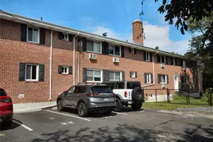 200 Merrick Rd, Amityville, NY 11701 - Photo 34