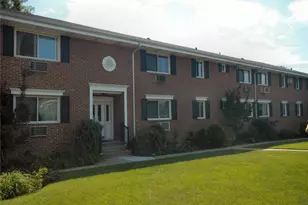200 Merrick Rd, Amityville, NY 11701 - Photo 2