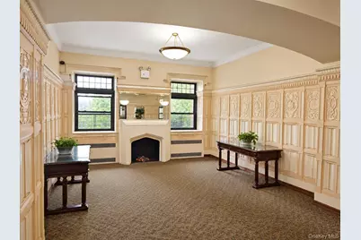 9205 Whitney Avenue #27, Elmhurst, NY 11373 - Photo 18