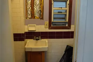 4350 Grace Ave, Bronx, NY 10466 - Photo 10