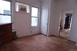 4350 Grace Ave, Bronx, NY 10466 - Photo 4