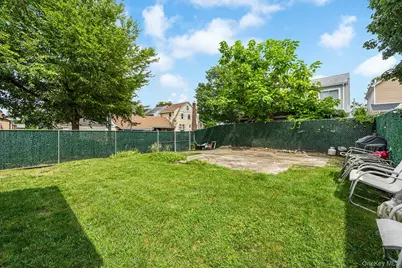 11301 200th Street, Saint Albans, NY 11412 - Photo 20