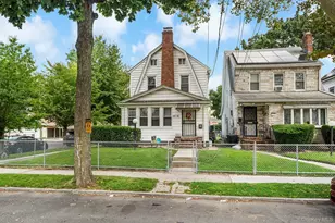 113-01 200th St, Saint Albans, NY 11412 - Photo 2