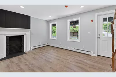 152 N Clinton Street, Poughkeepsie, NY 12601 - Photo 6
