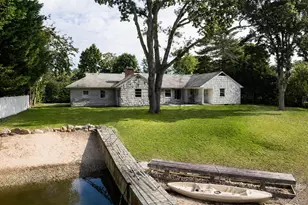 2 Gibb Ln, Islip, NY 11751 - Photo 10