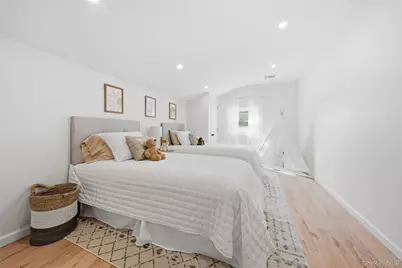16 Merritt Avenue, Massapequa, NY 11758 - Photo 12