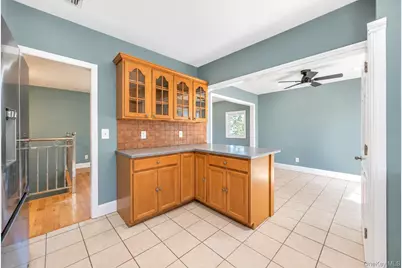 16 Berkeley Avenue, Selden, NY 11784 - Photo 22