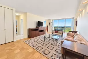 269-10 Grand Central Pkwy, Floral Park, NY 11005 - Photo 2