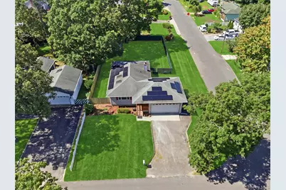 32 Edgewood Street, Mastic, NY 11950 - Photo 22