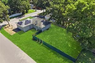 32 Edgewood St, Mastic, NY 11950 - Photo 20