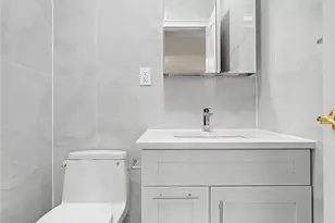 53-07 197th St, Fresh Meadows, NY 11365 - Photo 24