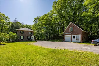 43 Leslie Road, Newburgh, NY 12550 - Photo 4