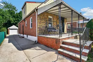 130-29 235th St, Rosedale, NY 11422 - Photo 2