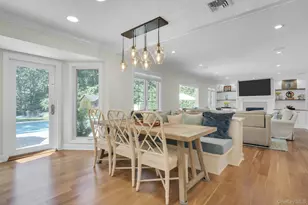 7 Stonehurst Ln, Dix Hills, NY 11746 - Photo 30