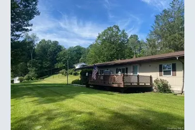10 Lakeview Road, Kenoza Lake, NY 12750 - Photo 4