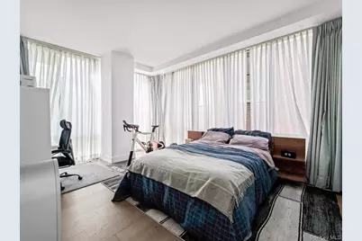 519 Borden Avenue #1H, Long Island City, NY 11101 - Photo 16