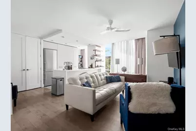 519 Borden Avenue #1H, Long Island City, NY 11101 - Photo 14