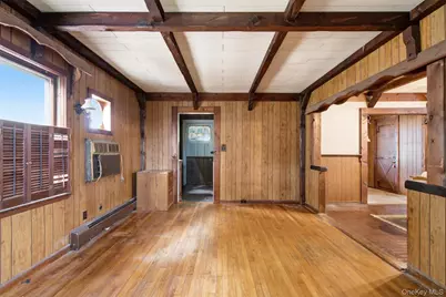 36 Cornell Street, Williston Park, NY 11596 - Photo 4