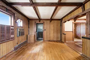 36 Cornell St, Williston Park, NY 11596 - Photo 4