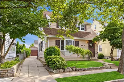 36 Cornell Street, Williston Park, NY 11596 - Photo 1