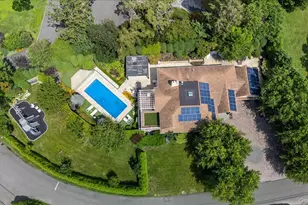 111 Barrett Rd, Lawrence, NY 11559 - Photo 32