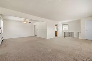 634 Broadway, Bethpage, NY 11714 - Photo 16