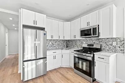 187-16 Mangin Ave, Saint Albans, NY 11412 - Photo 4