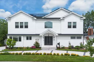 1375 Oak Ln, East Meadow, NY 11554 - Photo 2