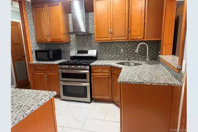 24 Wheeler Avenue, Valley Stream, NY 11580 - Photo 6
