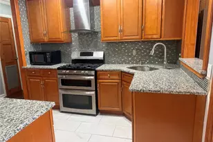 24 Wheeler Ave, Valley Stream, NY 11580 - Photo 6