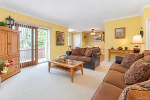 107 Richmond Blvd, Ronkonkoma, NY 11779 - Photo 16