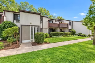 107 Richmond Blvd, Ronkonkoma, NY 11779 - Photo 4
