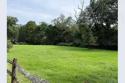 195 Cove Road, Syosset, NY 11771 - Photo 22