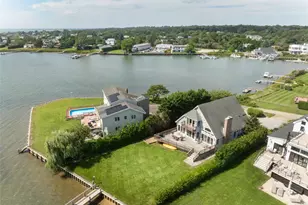 38 Old Fort Ln, Southampton, NY 11968 - Photo 2