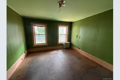 332 S 6th Avenue, Mount Vernon, NY 10550 - Photo 2