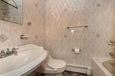 4 Village Hill Drive, Dix Hills, NY 11746 - Photo 26