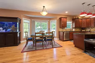 5 Keystone Ct, Smithtown, NY 11787 - Photo 8