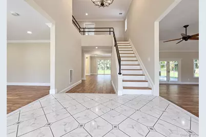 19 Victoria Lane, Manorville, NY 11949 - Photo 4