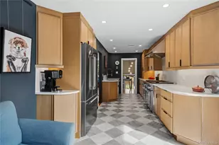 5 Lansing Ln, East Northport, NY 11731 - Photo 14