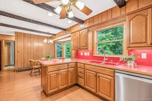 2 Jefferson Ct, East Setauket, NY 11733 - Photo 16