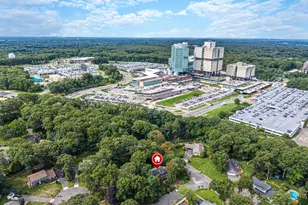 2 Jefferson Ct, East Setauket, NY 11733 - Photo 6