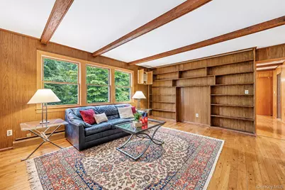 2 Jefferson Court, East Setauket, NY 11733 - Photo 14