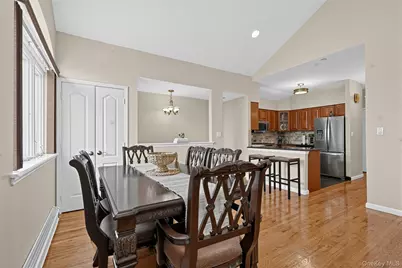 7601 14th Avenue #3B, Brooklyn, NY 11228 - Photo 8