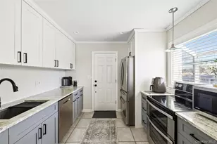 22 Shelter Ln, Levittown, NY 11756 - Photo 6